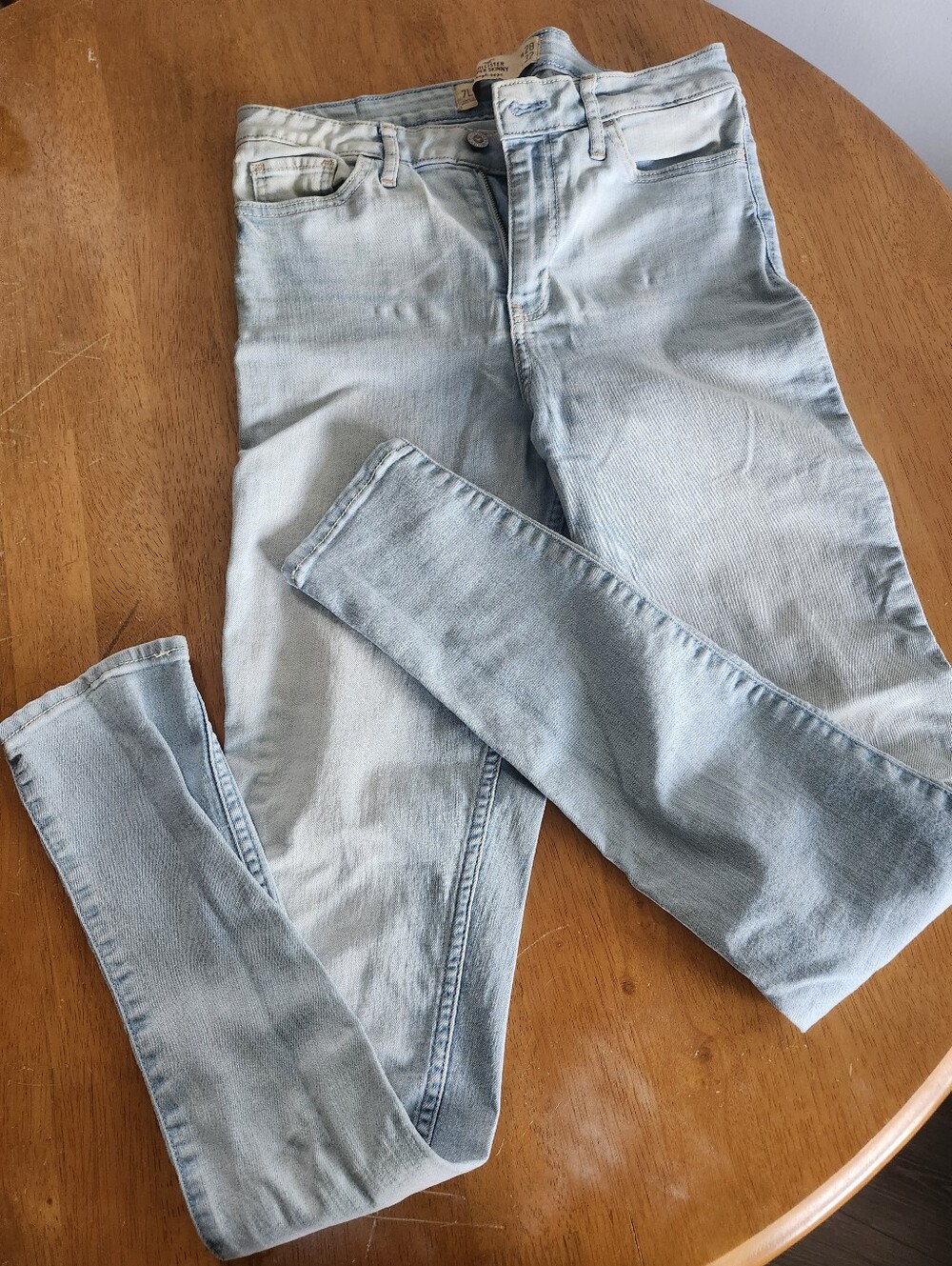 Hollister Super Skinny Jeans - Super Stretchy Size 28 | Light Blue